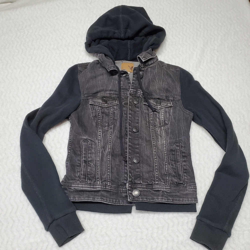 American Eagle Womans Jean cropped Jacket Coat Hooded XS Demin gray black